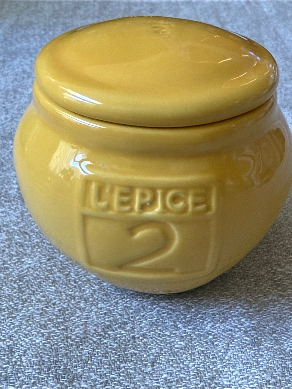 Anthropologie L’Epice #2 Ceramic Spice Jar Yellow color embossed French style